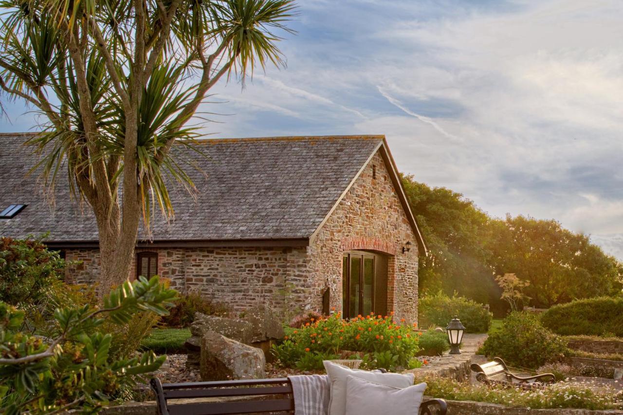 Downe Cottages Hartland Zewnętrze zdjęcie