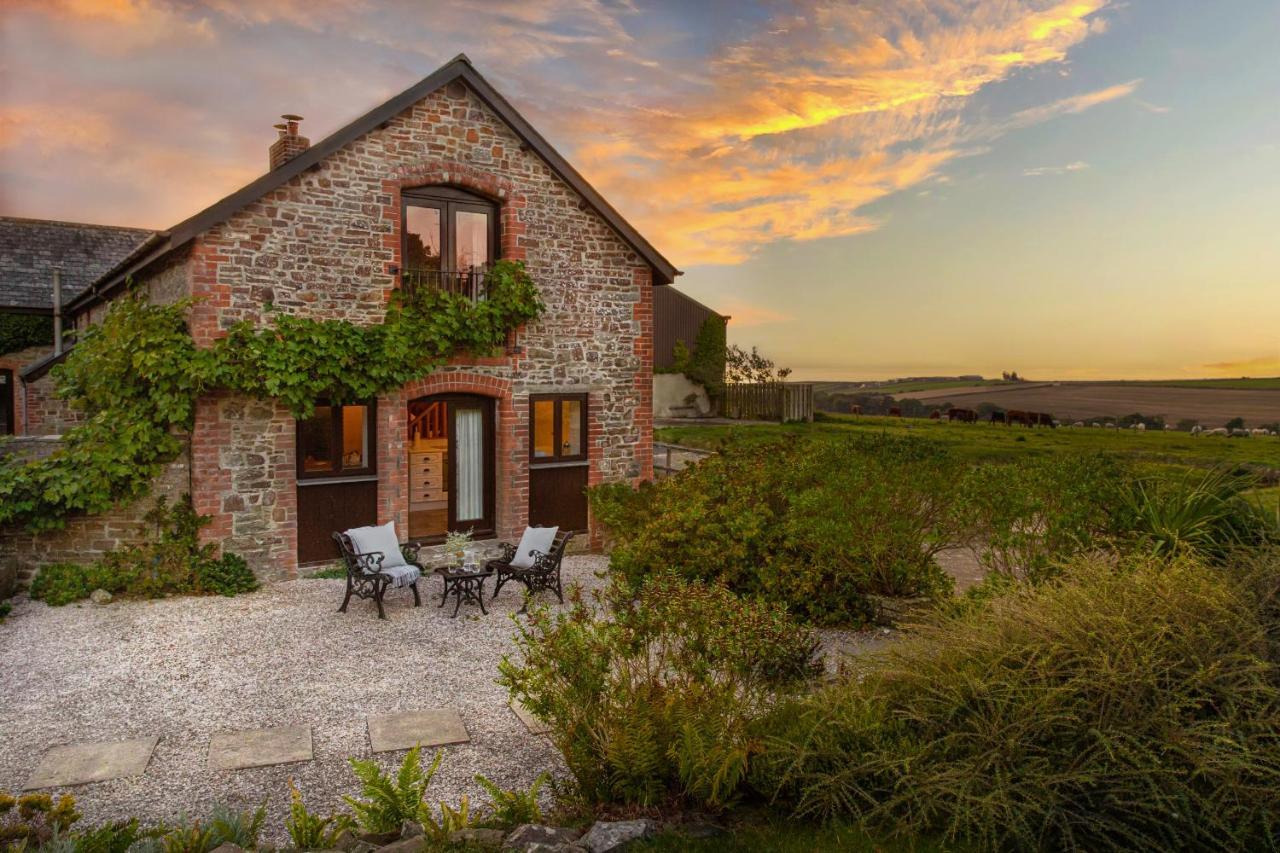 Downe Cottages Hartland Zewnętrze zdjęcie
