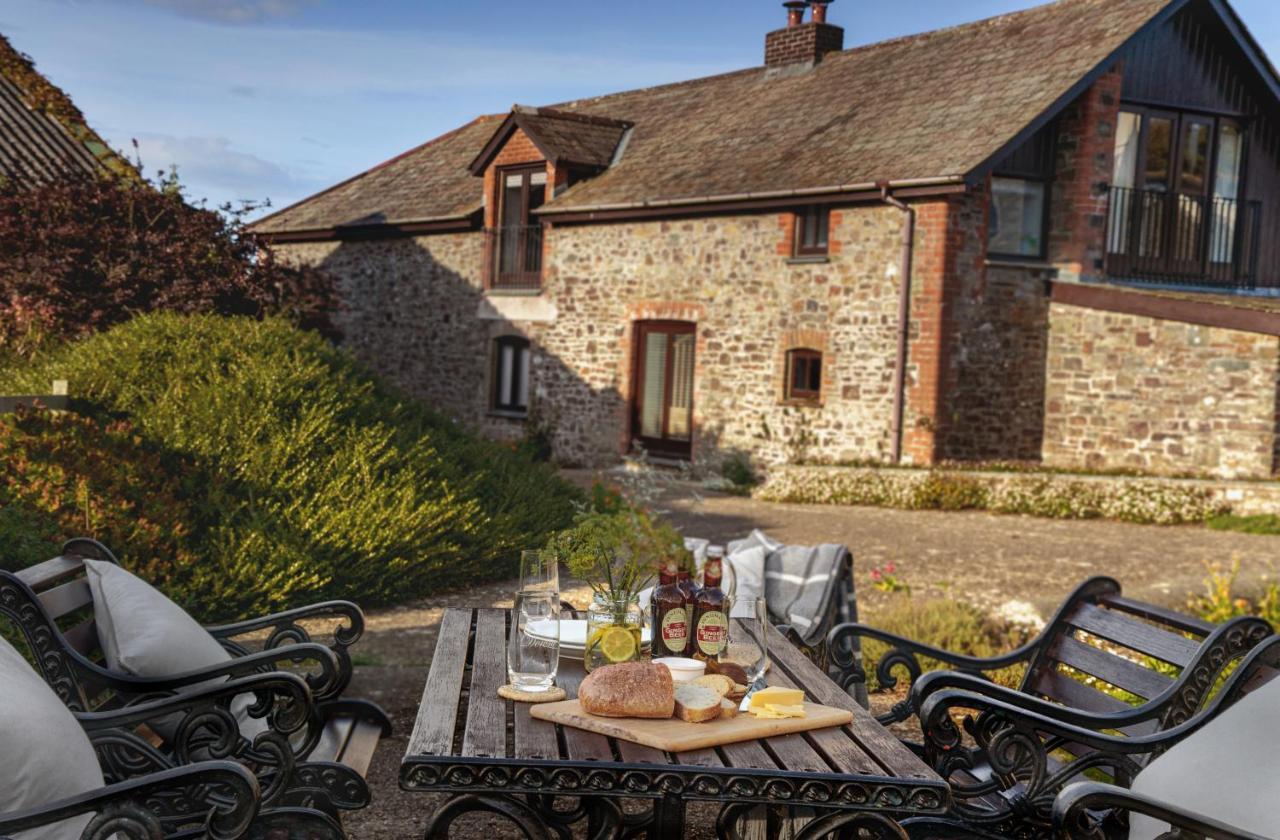 Downe Cottages Hartland Zewnętrze zdjęcie