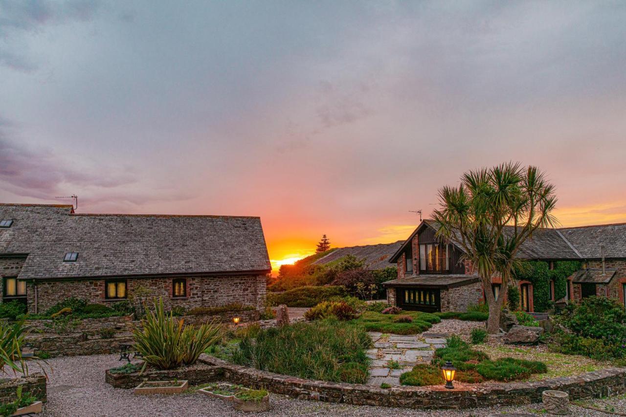 Downe Cottages Hartland Zewnętrze zdjęcie