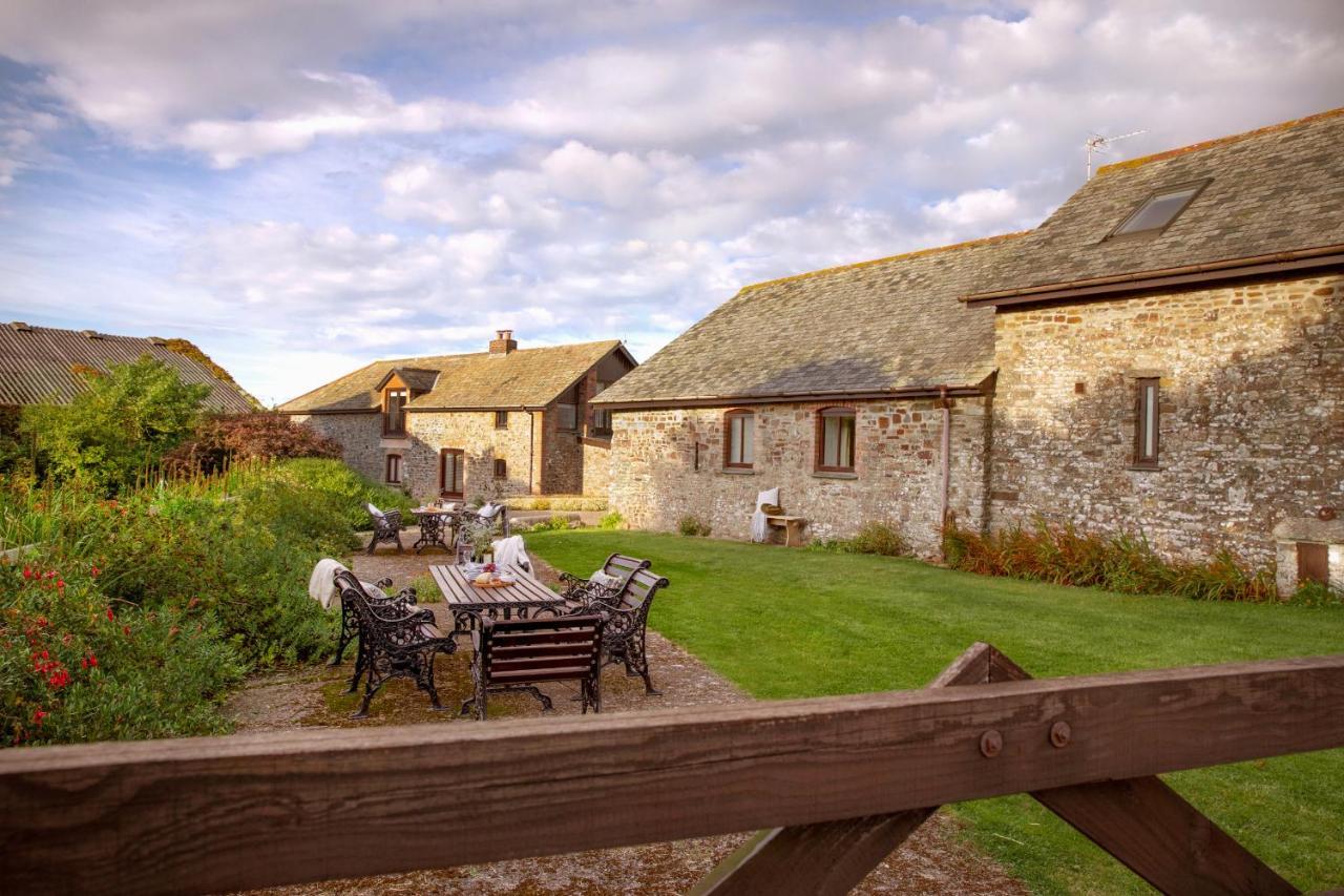 Downe Cottages Hartland Zewnętrze zdjęcie