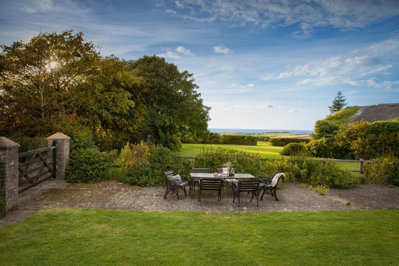 Downe Cottages Hartland Zewnętrze zdjęcie